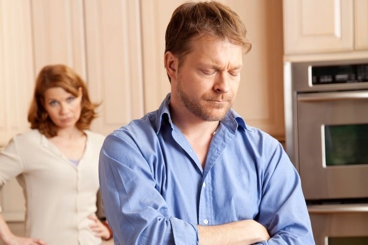 زندگی با همسر پارانوئید چطور با یک شخصیت پارانوئید کار بیایید
