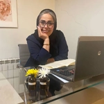 مریم سبک‌پا